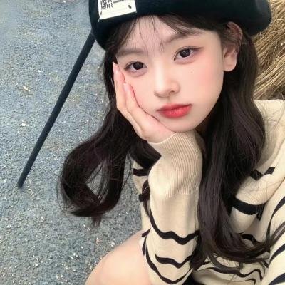 女警撞到夫